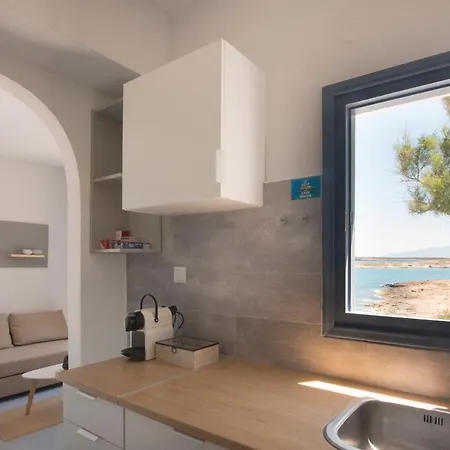 Holiday home Thalassa Seafront Superb 1bd House In