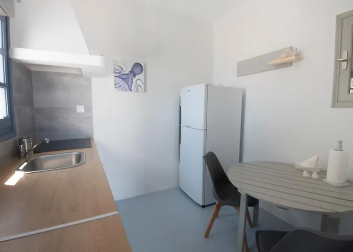 Thalassa Seafront Superb 1bd House In