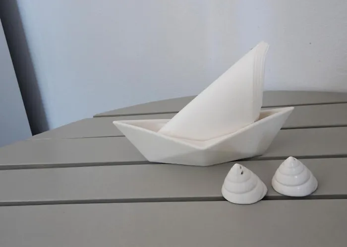 펜션 Thalassa Seafront Superb 1bd House In *